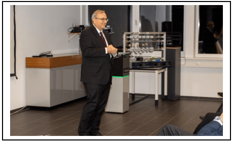 董事會主席 漢斯-彼得·奧皮茨于2019年12月11日發(fā)表演講，慶?！叭鹗緾B作為制造業(yè)基地的75年”。